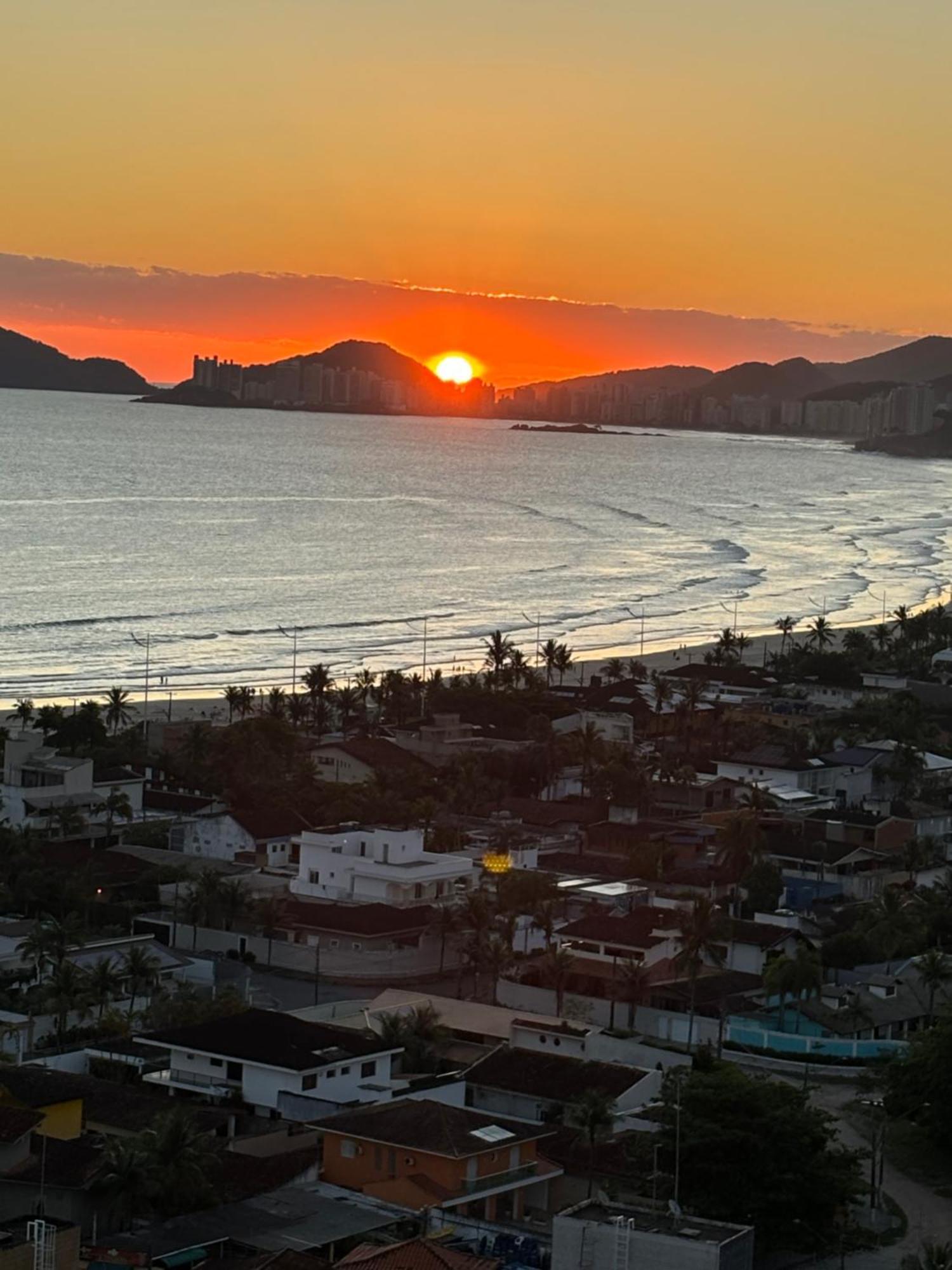 Maravilhoso Apartamento Vista Mar Enseada Guarujá Exteriör bild